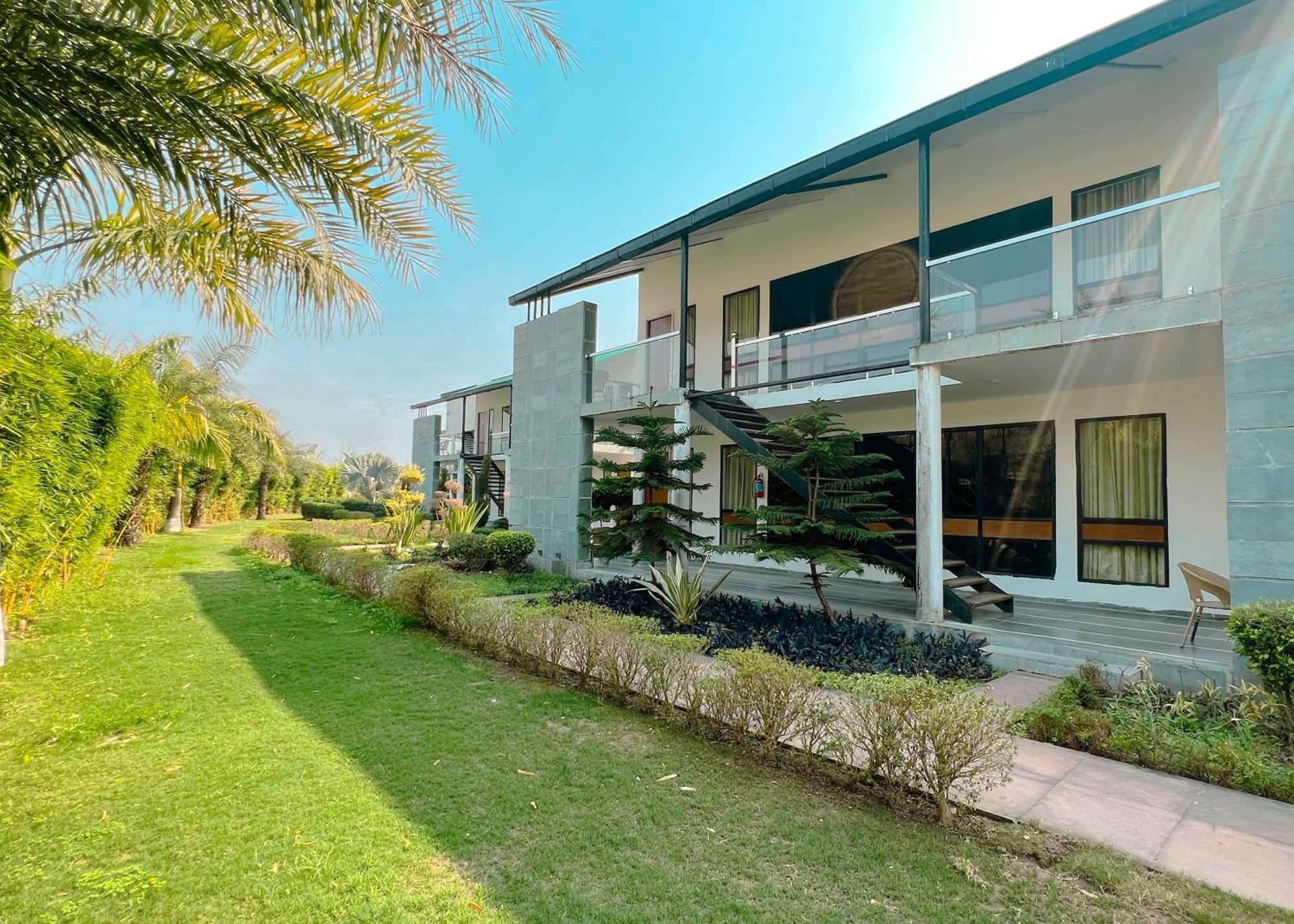 The Cloyster Resort And Spa Rāmnagar Eksteriør bilde